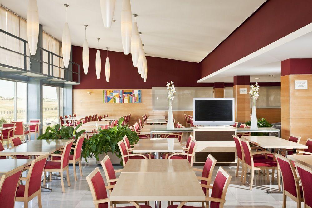 Hotel Holiday Inn Express Madrid-Rivas By Ihg Экстерьер фото