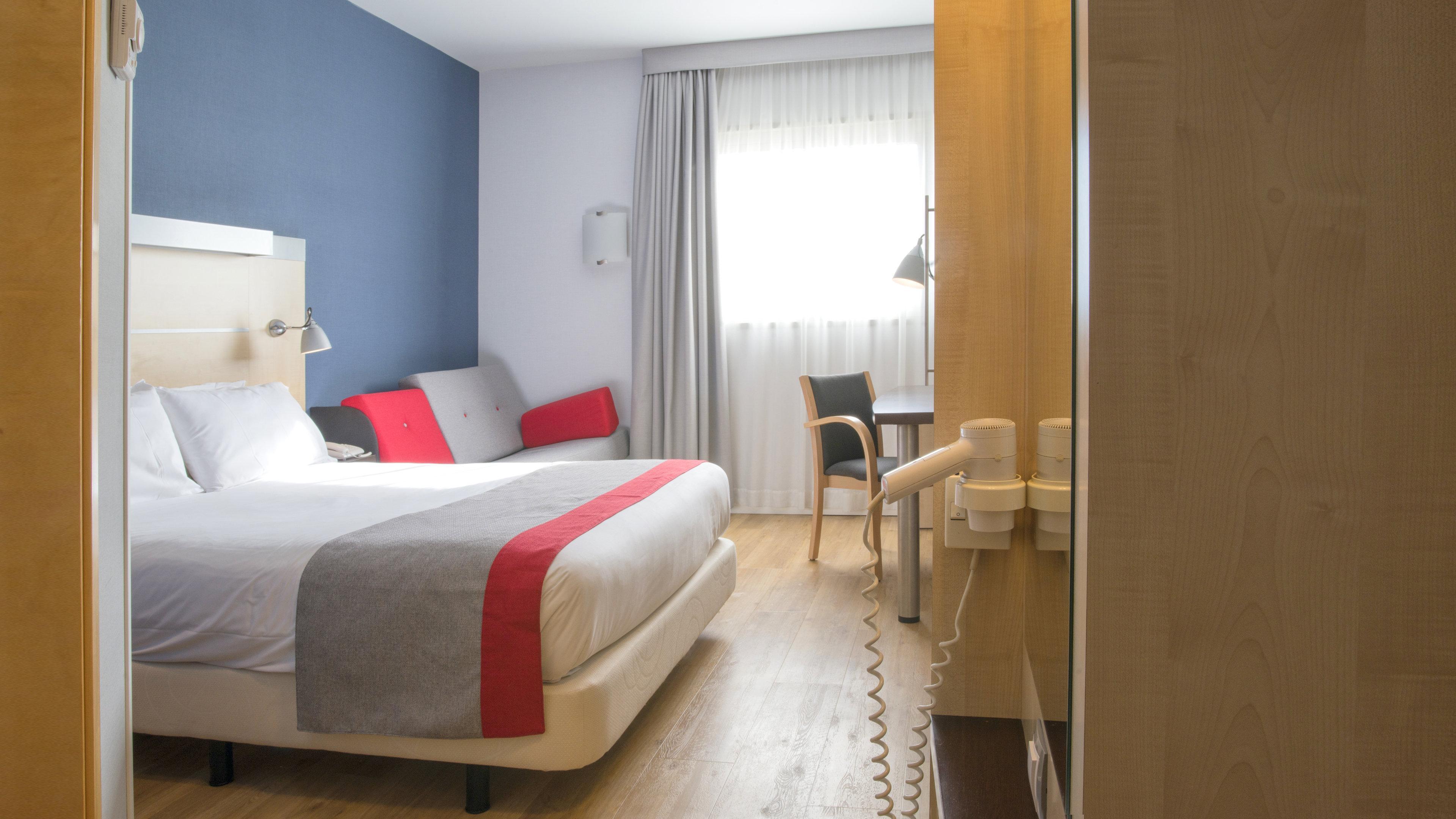 Hotel Holiday Inn Express Madrid-Rivas By Ihg Экстерьер фото