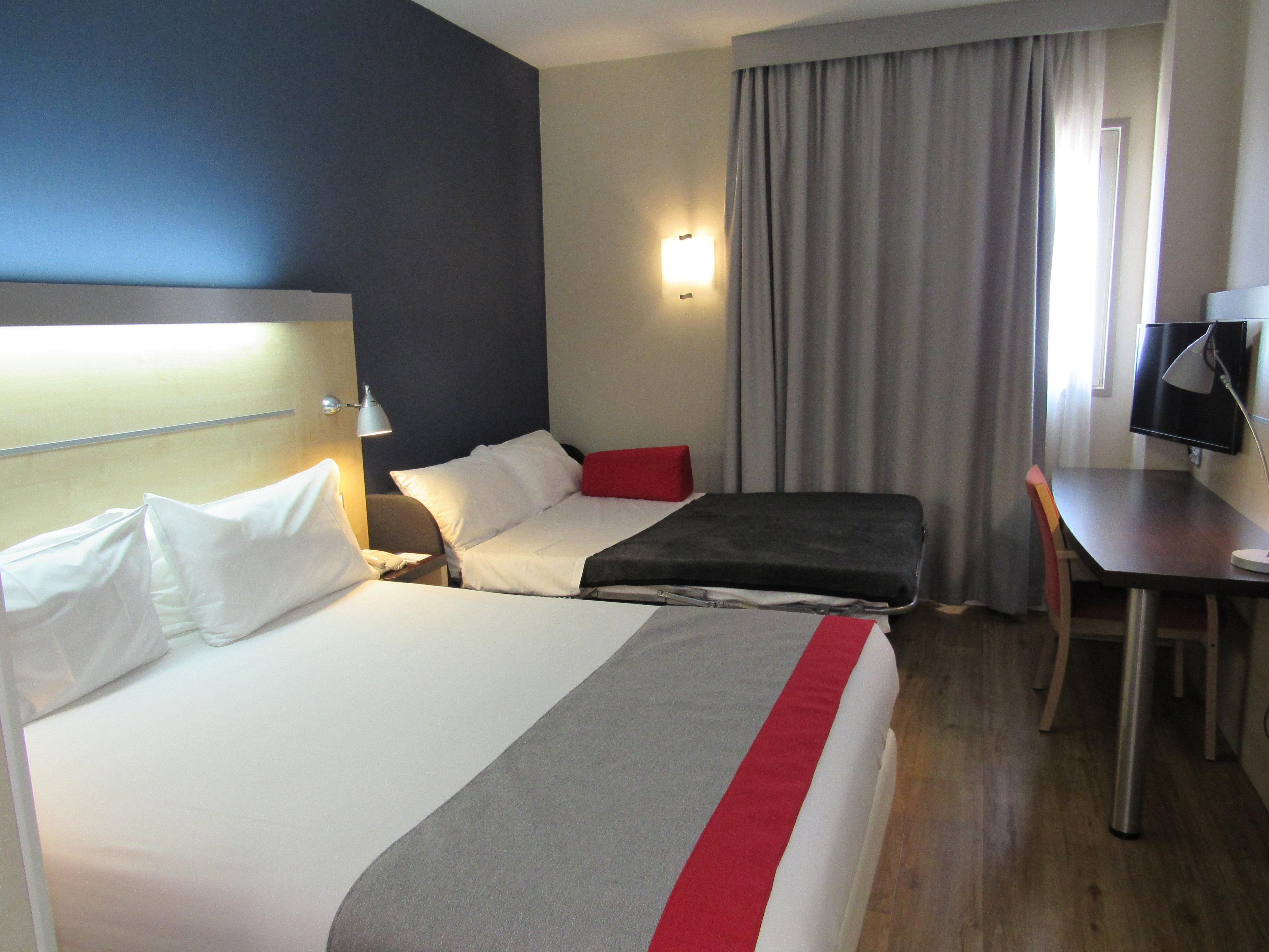 Hotel Holiday Inn Express Madrid-Rivas By Ihg Экстерьер фото