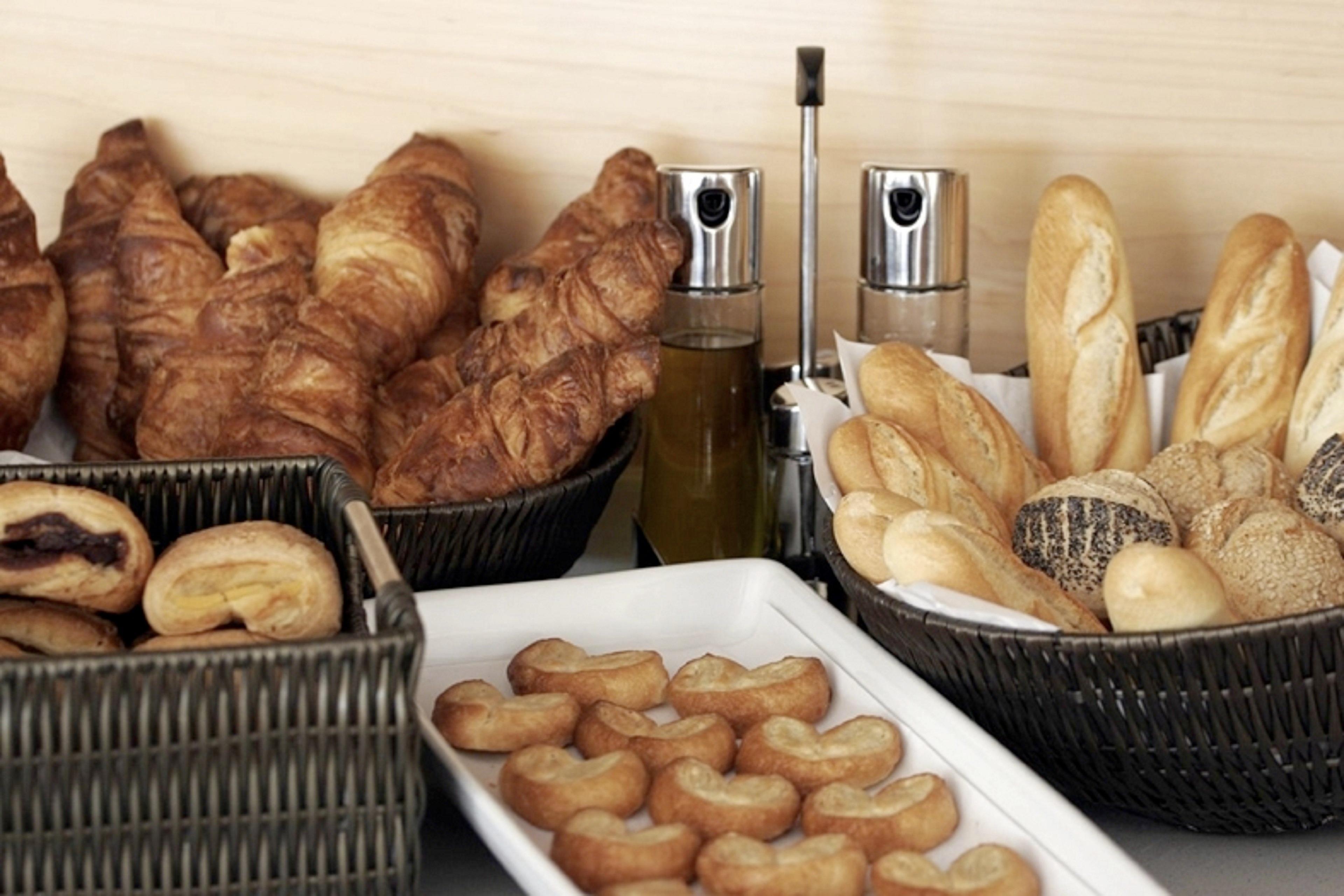 Hotel Holiday Inn Express Madrid-Rivas By Ihg Экстерьер фото