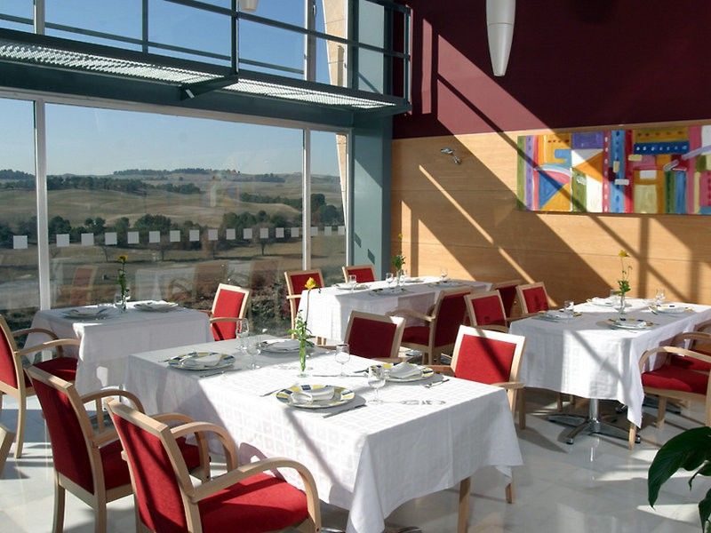 Hotel Holiday Inn Express Madrid-Rivas By Ihg Экстерьер фото