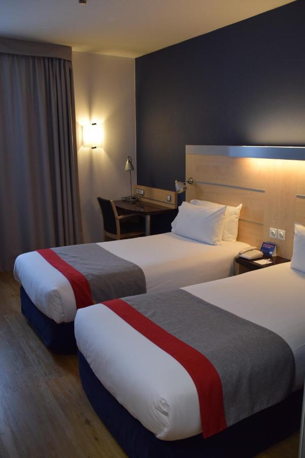 Hotel Holiday Inn Express Madrid-Rivas By Ihg Экстерьер фото